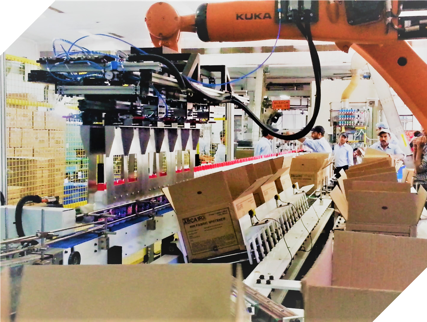 Modtech robotic case packing system